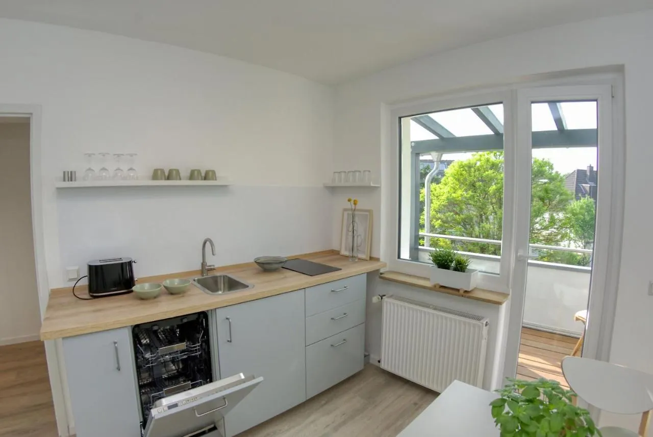 Apartment Appartement Mit Balkon Westfalenhalle Und Universitaet Fusslaeufig Dortmund Deutschland